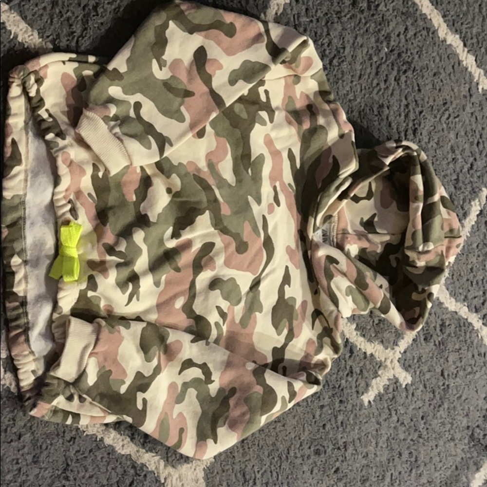 Zara camo hoodie for girl